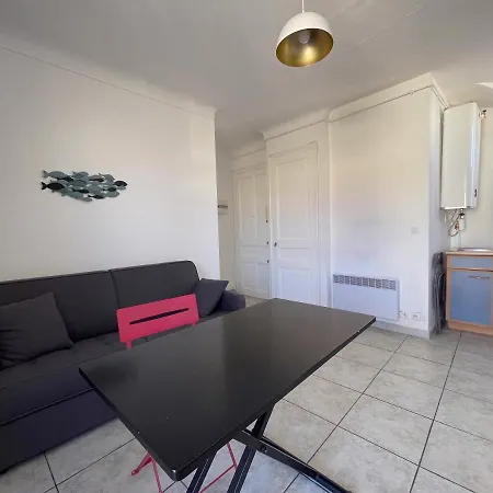 Le Balestre Apartment
